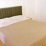 Vlatka * Rogoznica (Sibenik-Knin)