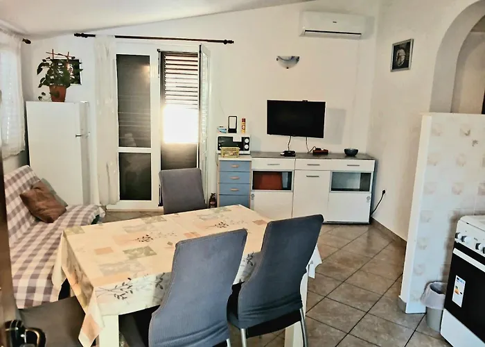 Vlatka * Rogoznica (Sibenik-Knin)